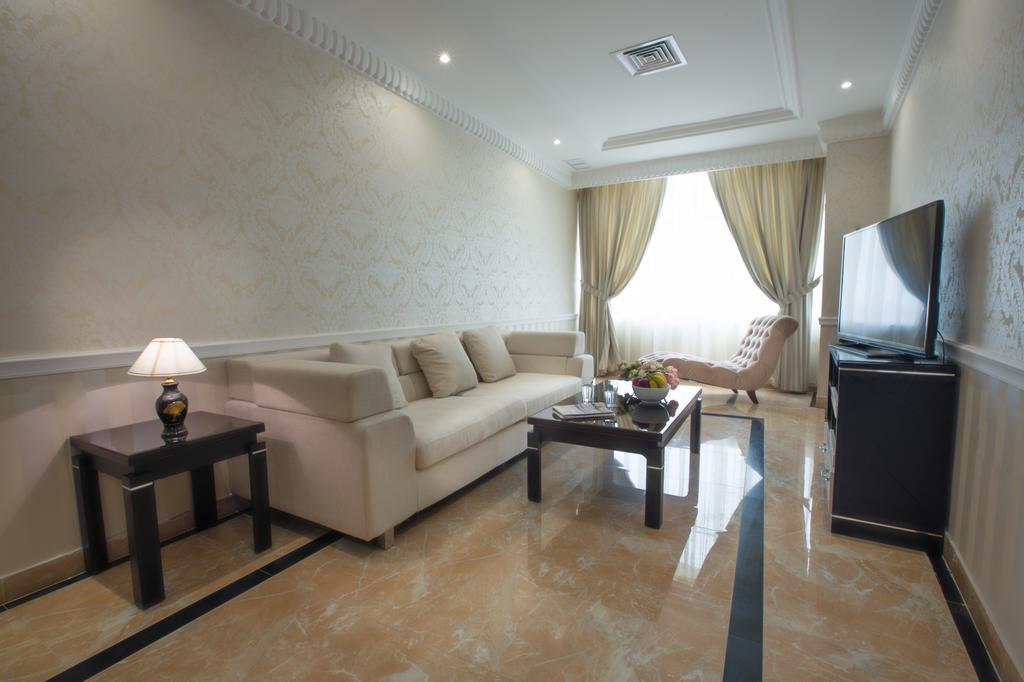 Sara Plaza (Adults Only) Aparthotel Kuwait City Bilik gambar